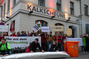 Protest gegen das Spargesetz der Bundesregierung: Kliniken in Halle fürchten schwerwiegende Folgen für die Patientenversorgung