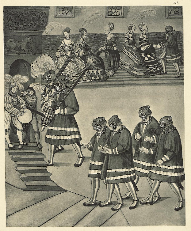 Eine Gruppe von Menschen in traditioneller Kleidung, einige mit Musikinstrumenten, die eine Treppe hinuntergehen mit einem gerahmten Foto an der Wand und Text unten.