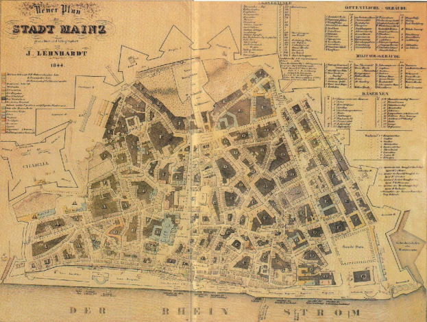 Detailiertes altes Stadtplan von Mainz, Deutschland, zeigt Straßen, Gebäude und Sehenswürdigkeiten auf vergilbten Papier.