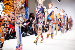 Vetements Frühlingskollektion 2027: Kein Stein bleibt ungedreht