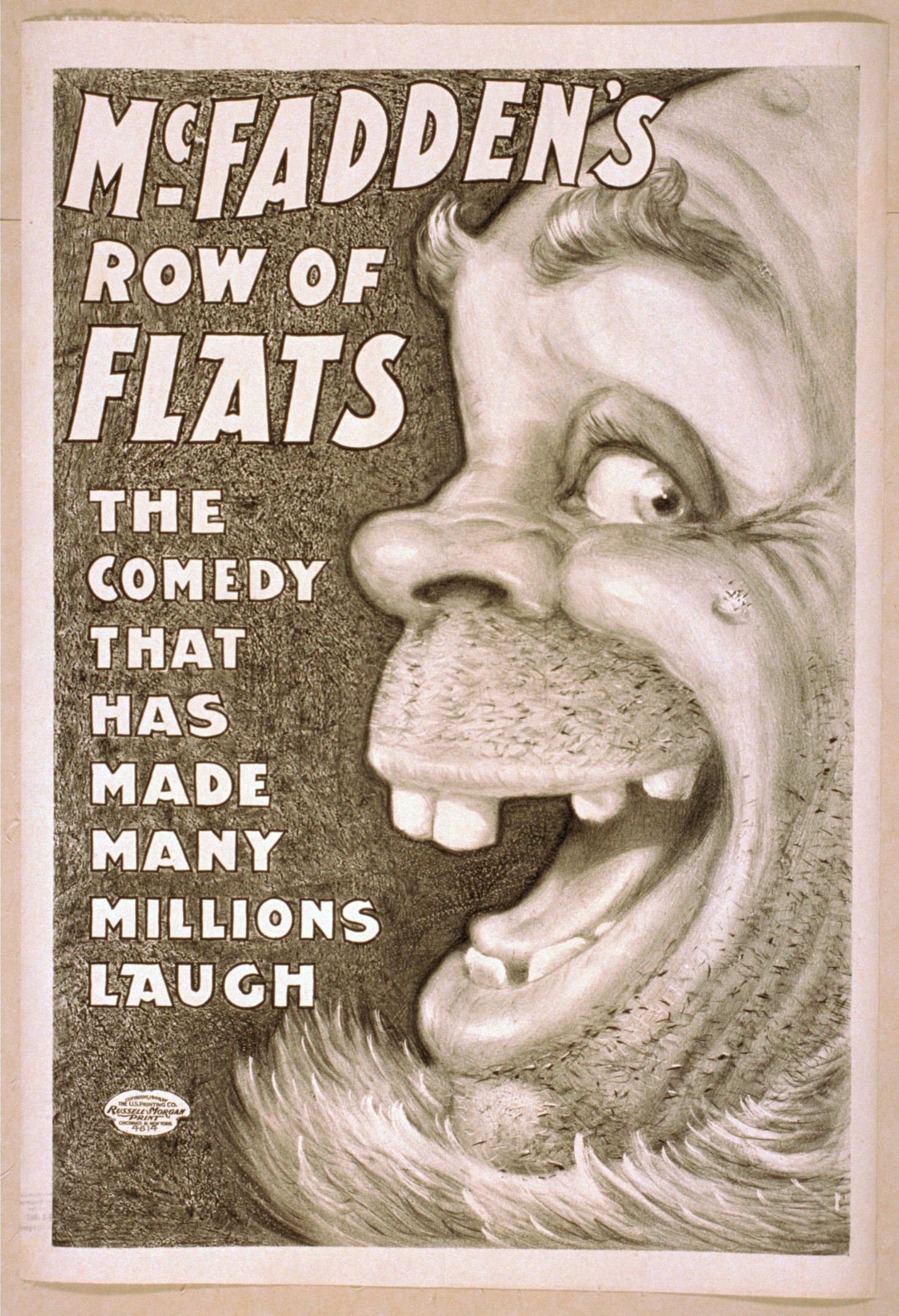 Plakat einer lachenden Person mit wilden Haaren, weit aufgerissenen Augen und einem breiten Grinsen, eingerahmt von einem hellgelben Hintergrund, mit dem Text "McFadden's Row of Flats: The Comedy That Has Made Many Millions Laugh" darüber.
